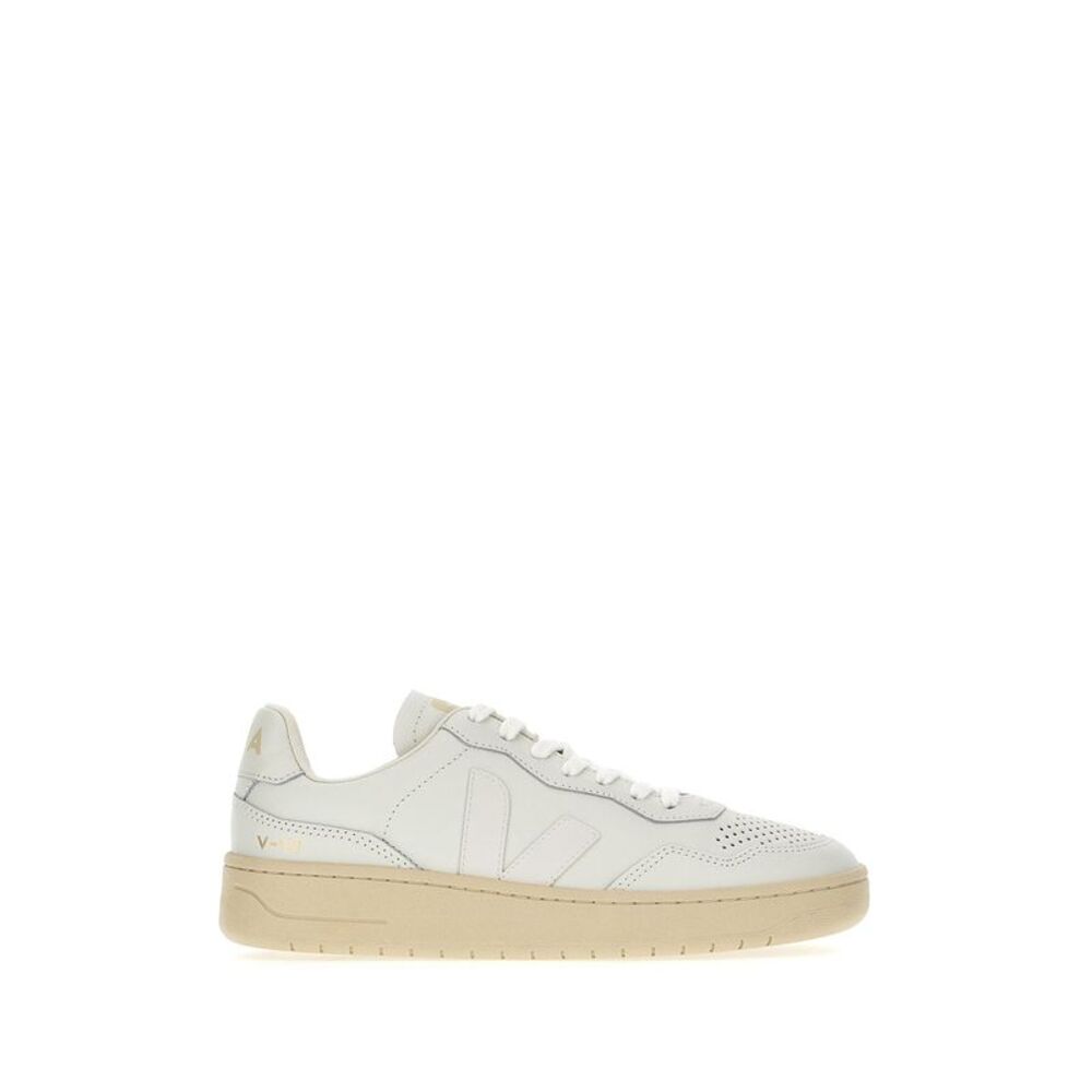 Veja Woman Shoes Sneakers